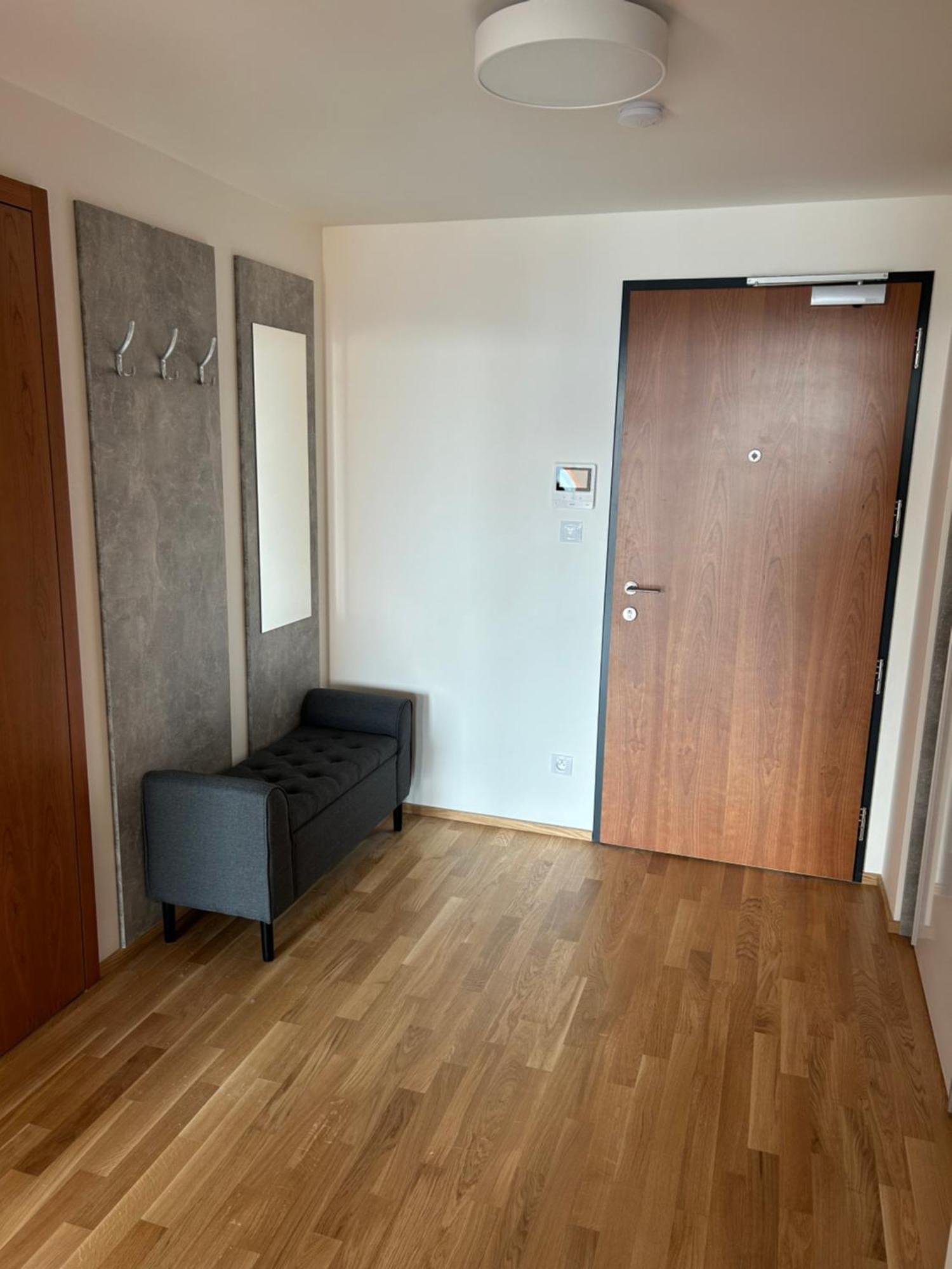 Prague Smichov Andel Apartment Bagian luar foto